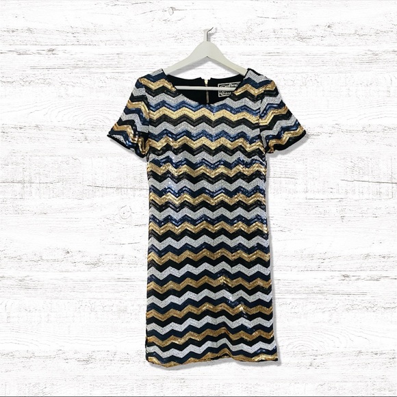 Sequinned holiday dress - Picture 1 of 4